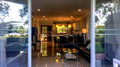 Condos for sale : 🛏️ 2 Bed - 🛁 2 Bath - 🏙️ Sea View - 🌏 FOREIGN name - 🏢 Bay View Resort Banglamung - Ref: BVR05
