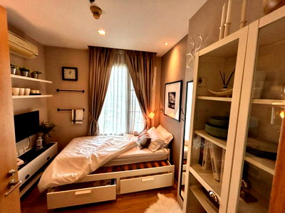 Condos for rent : Condo for Rent at Siri at Sukhumvit (E6905040)