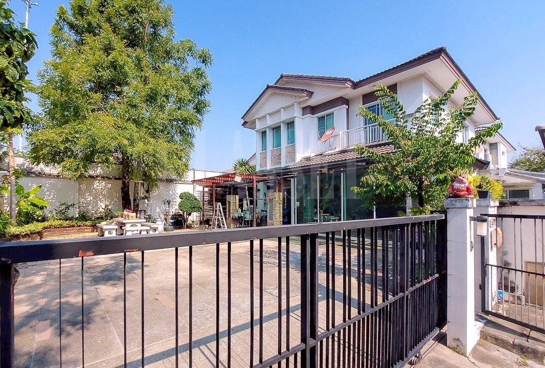 picture For Sell at    Nantawan Srinakarin House - 3/10