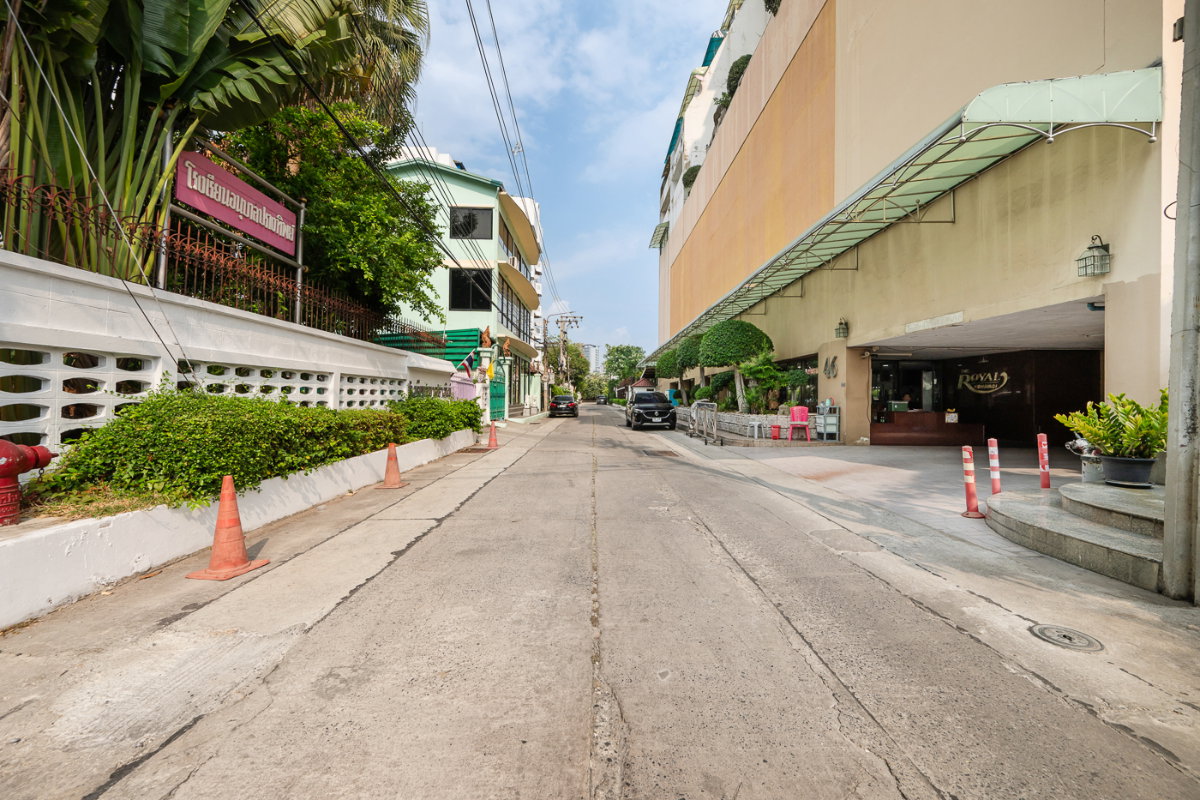 picture The Royal Vibhavadi | 📍 Near Vibhavadi Rangsit Road - 47/47