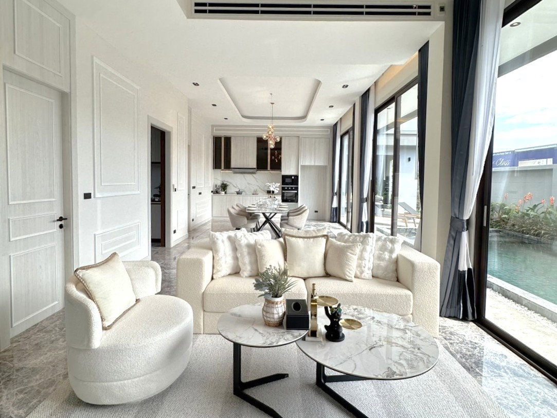 รูป Pool Villa North Pattaya for Sale Luxury Home Sukhumvit Na Kluea - รูปที่ 2/17