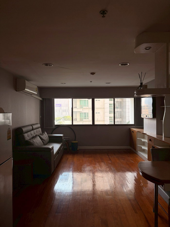 picture BTS Ratchdamri The Royal Place 2 / 62sqm. 1bed 1bath  - 4/10