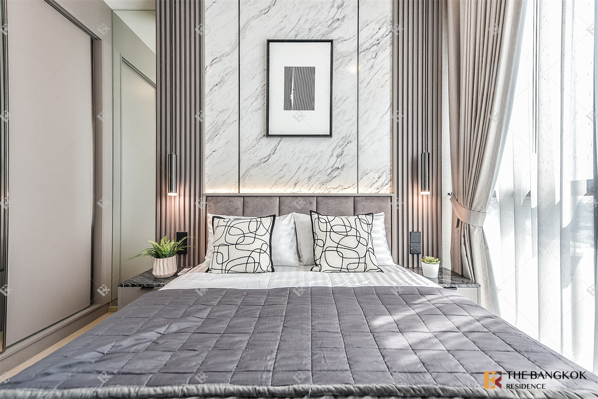 picture The extro phayathai - rangnam near BTS Victory Monument - 8/10