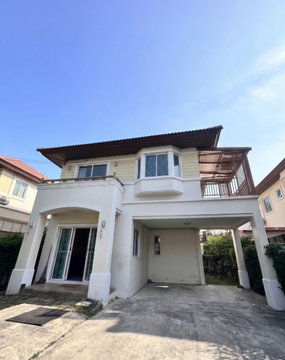 ✨ House for Rent, Chuan Chuen Greenbound Village, Bangkok-Pathum Thani, 50 sq.wah, 3 Bedrooms, 3 Bathrooms, 2 Parking Spaces, Only 16,000 THB 🏡💖