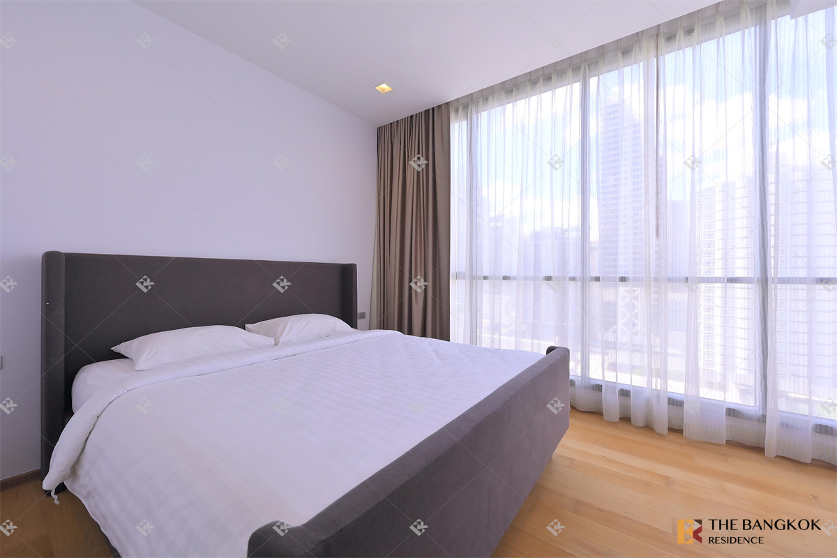 picture Hyde Sukhumvit 13 near BTS Nana Luxury Unit, Ready for You Without the Wait - 6/10