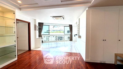 ขายคอนโด : คอนโด 3-ห้องนอน ที่ เพรสซิเดนท์ ปาร์ค คอนโดมิเนี่ยม ใกล้ MRT ศูนย์การประชุมแห่งชาติสิริกิติ์ (ID 783199)