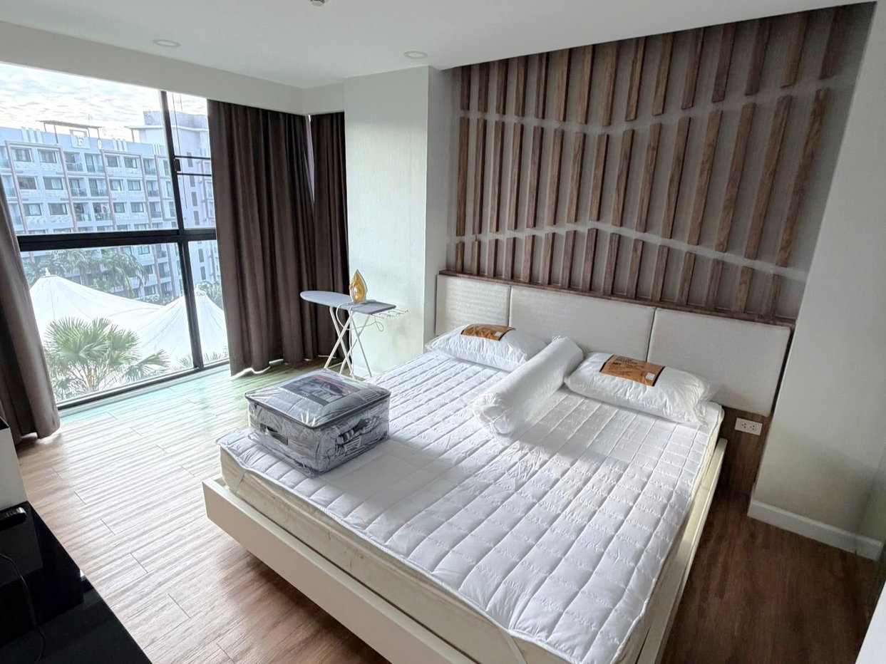 รูป Dusit Grand Park Condo for Rent Jomtien Corner Unit Pool View - รูปที่ 5/10
