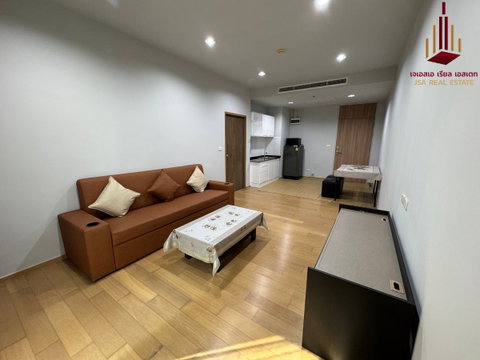✨ For Rent: Noble Revent Condo ✨💰 Only 22,000 THB/month
