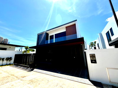Houses for sale Chiang Mai : 💎 HONGMANEE Luxury Homes 🦢 A06 “Because a beautiful home is more than a place to live — it is where life feels complete.”