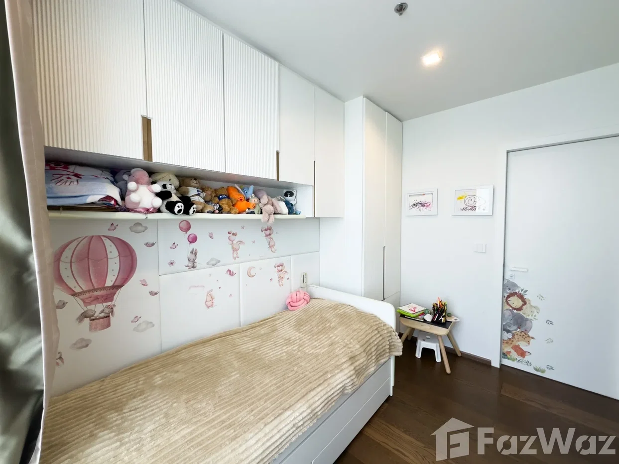picture Stunning Corner Unit Condo at IDEO Q 36 1982831 - 5/6