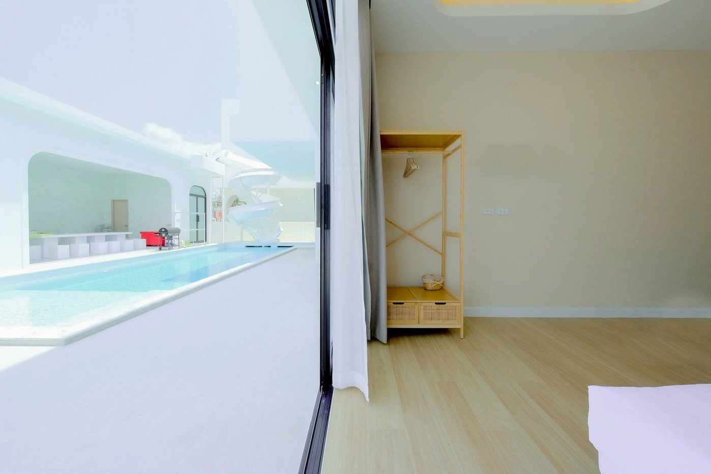 รูป 5 Bedroom Pool Villa for Sale Bang Saray Pattaya - รูปที่ 15/19