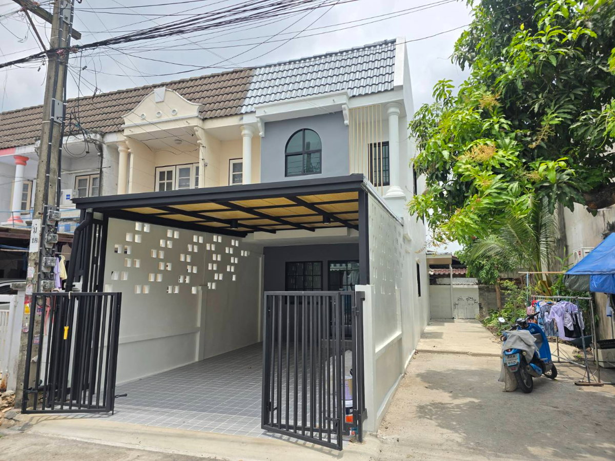 รูป ทาวน์เฮ้าส์รีโนเวทใหม่ ม.อัญชลี หทัยราษฎร์21 ทำเลดี ใกล้รถไฟฟ้าสายสีชมพู ตลาดมีนบุรี มีเฟอร์ฯพร้อมอยู่ บิ๊กซี โรงพยาบาลนวมินทร์ นพรัตน์ - รูปที่ 3/27