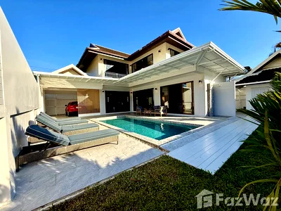 Houses for sale Kathu Phuket : 3 Bedroom Villa for sale in Kathu, Phuket  6293722