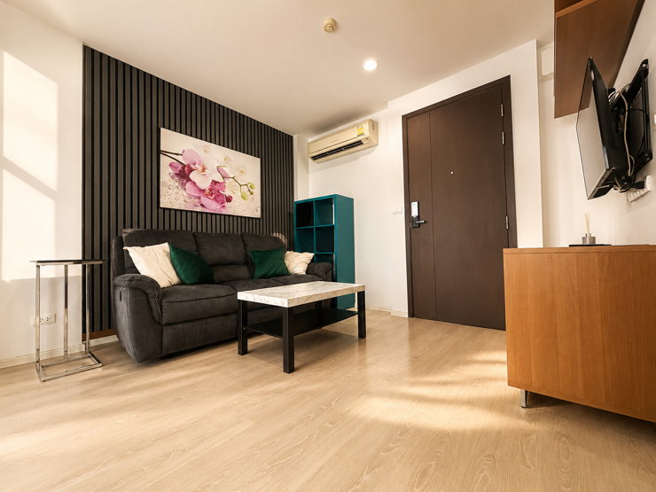 picture 1 bedroom type at Rhythm Sathorn-Narathiwas - 1/20