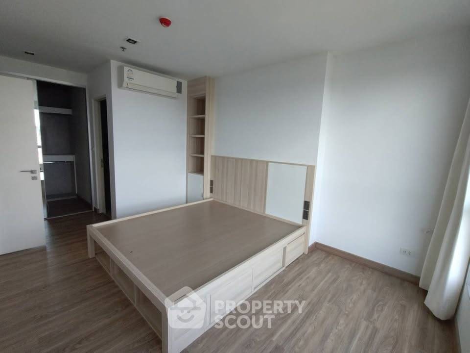 รูป คอนโด 2-ห้องนอน ที่ เดอะ รูม สาทร-ตากสิน ใกล้ BTS โพธิ์นิมิตร (ID 2916034) - รูปที่ 2/5