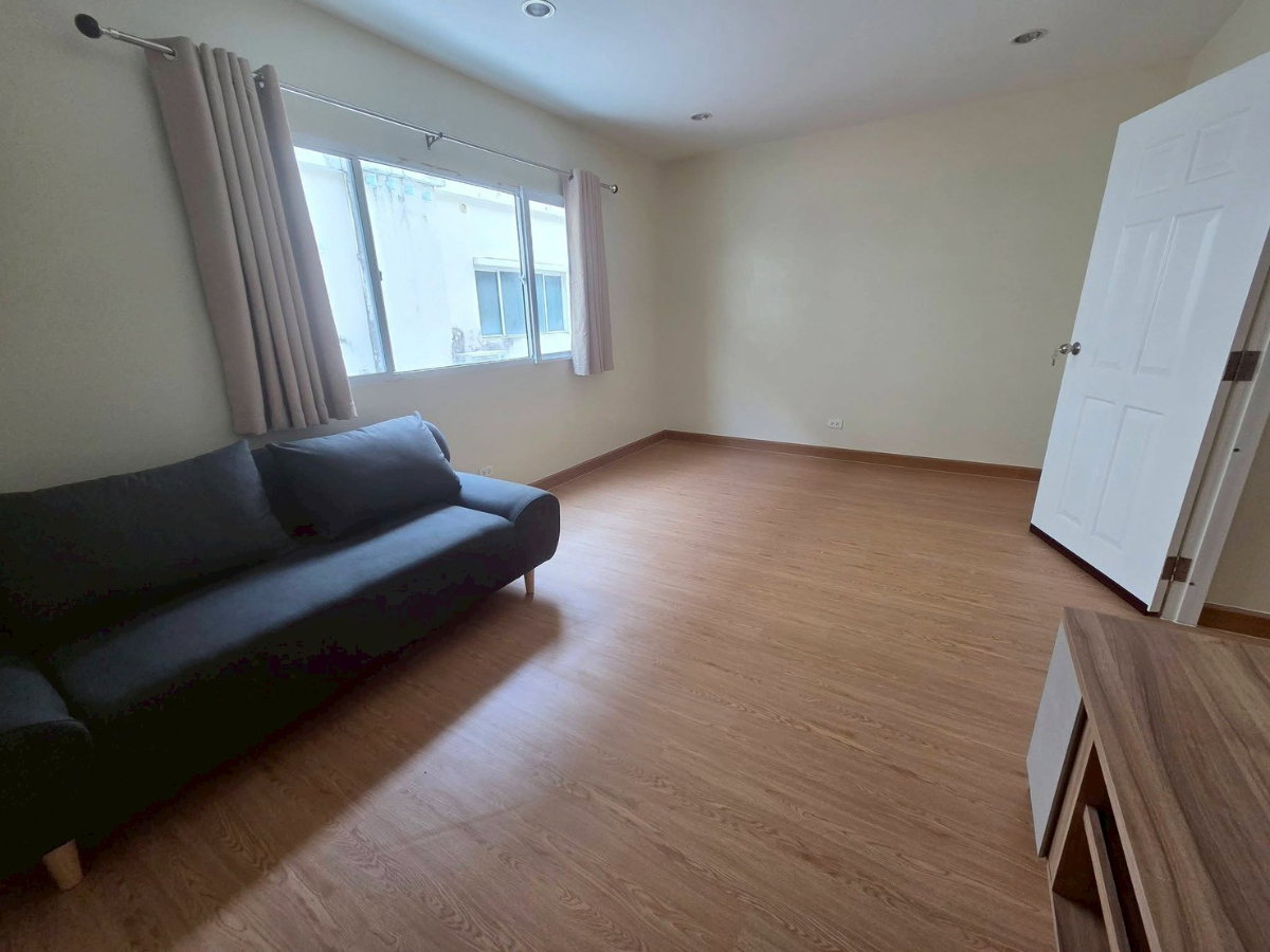 รูป 🏡 ให้เช่าทาวน์โฮม 3 ชั้น วิลเลตซิตี้ พัฒนาการ 38 3 ห้องนอน 3 ห้องน้ำ บ้านเพิ่งรีโนเวทใหม่ทั้งหลัง ใหม่เอี่ยม พร้อมเฟอร์ครบ พร้อมเข้าอยู่🔥 - รูปที่ 20/20