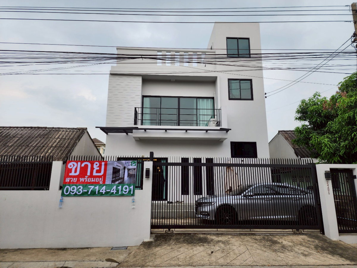 รูป ขายบ้านใหม่ พร้อมอยู่ หมู่บ้านเธียรสวน ซอยรามอินทรา 5 - รูปที่ 2/31