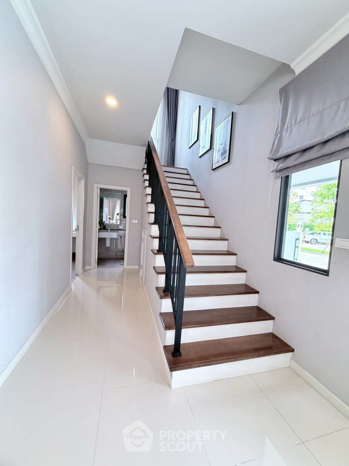 รูป บ้าน 4-ห้องนอน ที่ แกรนด์ บริทาเนีย พระราม 9-กรุงเทพกรีฑา ใกล้ ท่าอากาศยานสุวรรณภูมิ (ID 2883524) - รูปที่ 10/27
