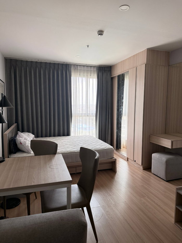 picture ideo o2 full furnish  for rent  nice unit  - 6/6