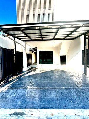 เช่าโฮมออฟฟิศ ถนนลาดพร้าว : 🏡 HF054 | ให้เช่าโฮมออฟฟิศสร้างใหม่ 3 ชั้น สไตล์ Modern Luxury หลัง CDC เลียบด่วน (ลาดพร้าว 87) ถ่ายรูปสวย แสงธรรมชาติเป๊ะ!