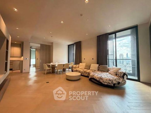 4-BR Condo at The Reserve Sathorn near BTS Sala Daeng (ID 2900965)