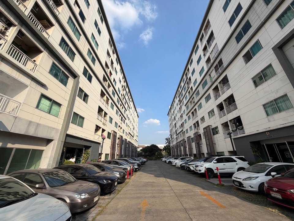 รูป 🔥ขายด่วน คอนโด Smart Condo Watcharapol สมาร์ท คอนโด วัชรพล  ✅ ทำเลดีติดถนนใหญ่ ใกล้รถไฟฟ้าและทางด่วน ตกแต่งใหม่เอี่ยม พร้อมเข้าอยู่✨ - รูปที่ 11/11