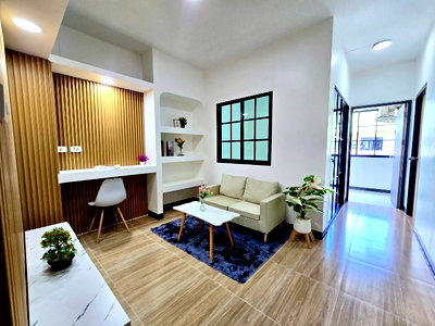 ขายคอนโด : คอนโดมิเนียม​  เอื้ออาทร  สายไหม  นัดชมจอง  085-318-6868​ คุณวา