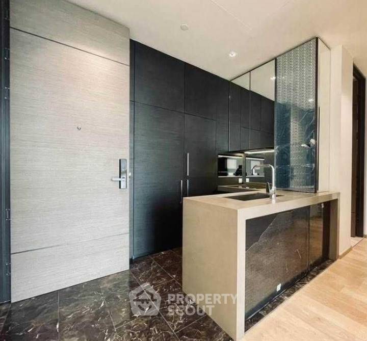 picture 2-BR Condo at 28 Chidlom near BTS Chit Lom (ID 2872507) - 6/8