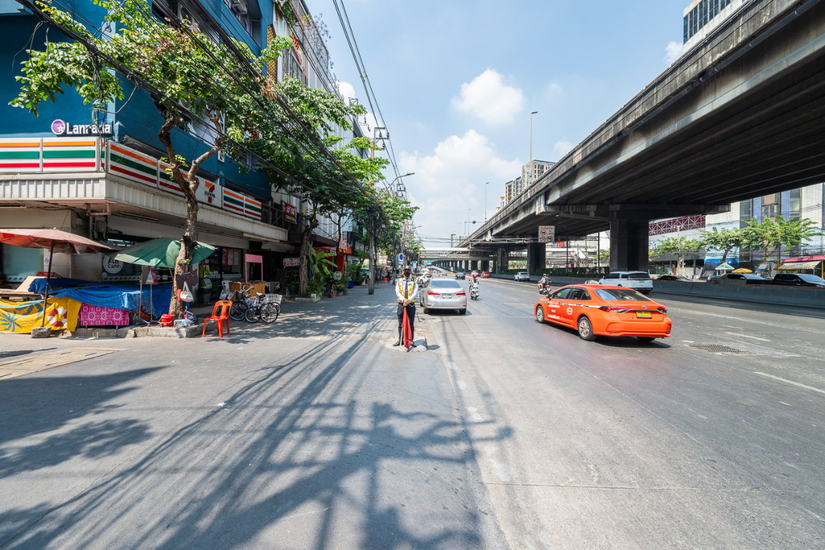 picture Rattanakosin Island | 📍 Near Chaeng Watthana Road - 46/47