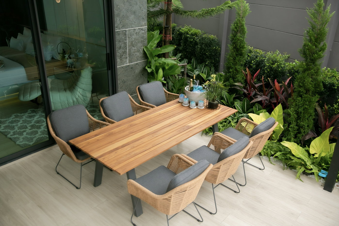 รูป Ultra Luxury Pool Villa for Sale Thung Klom Tan Man Pattaya - รูปที่ 3/23