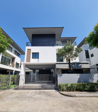 🏡ND0620🏡 ให้เช่า และ ขาย บ้านเดี่ยว หมู่บ้าน ลุมพีนี สวนหลวง ร9