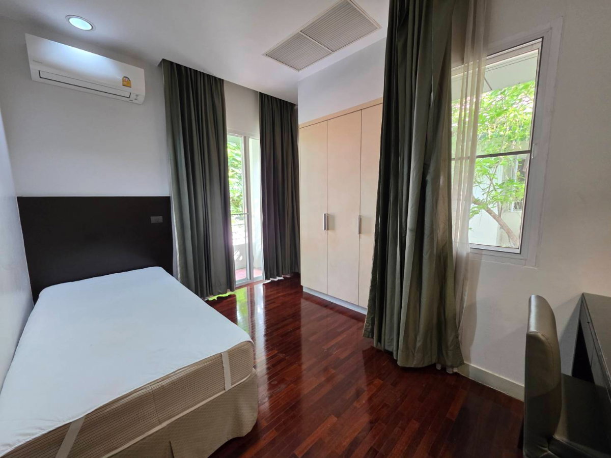 รูป ให้เช่า บ้านเดี่ยว ทำเลเลียบทางด่วนรามอินทรา ใกล้พระราม9 ห้วยขวาง ลาดพร้าว ขนาด 65ตร.วา 3นอน 3น้ำ มีห้องแม่บ้าน - รูปที่ 6/7