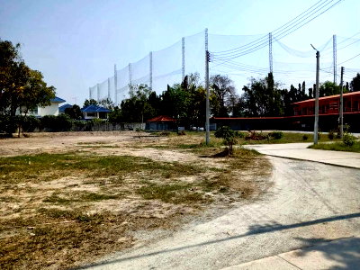 ที่ดิน นิคมอมตะนคร : ขายที่ดินบ้านสวน เมืองชลบุรี ทำเลดี ใกล้ตัวเมือง เดินทางสะดวก