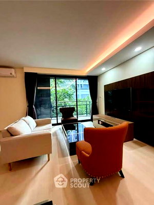 คอนโดให้เช่า : คอนโด 1 ห้องนอน 65 ตร.ม. โหมด สุขุมวิท 61 ใกล้ BTS เอกมัย 400 ม. (ID 2916405)