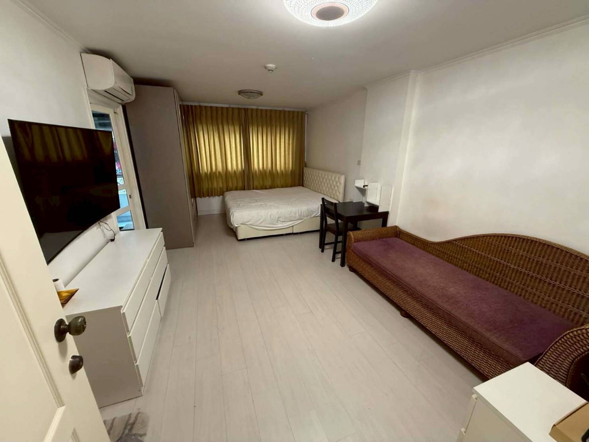picture  Lumpini Place Narathiwat  Lumpini Place Narathiwat  - 2/4