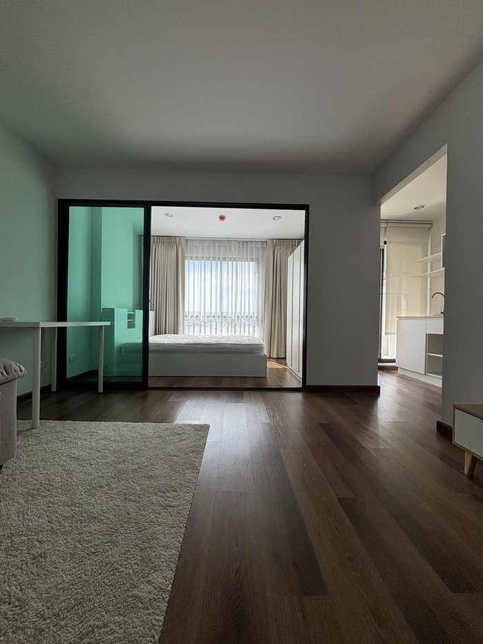 picture "HI SUTTHISAN Condo for rent, convenient location near MRT Sutthisan" - 2/13