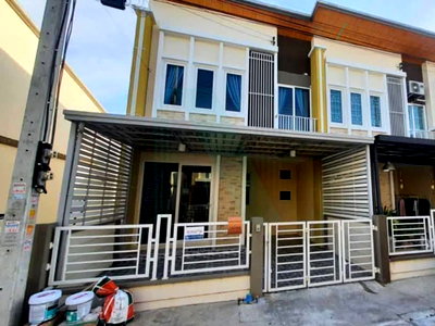 Townhouses for rent Samut Prakarn : 📌 For Rent 2-story Townhouse GOLDEN TOWN SRINAKARIN-SUKHUMVIT 4 bedroom 2 bathroom