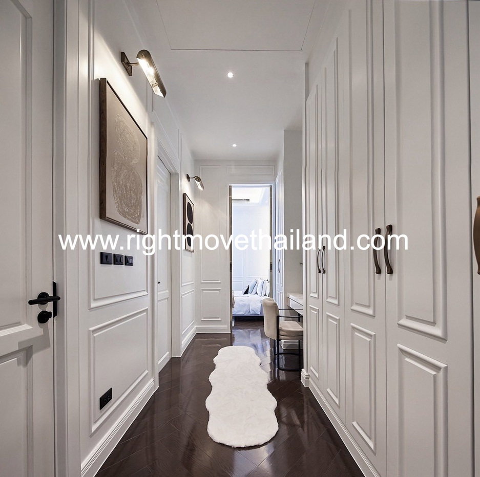รูป HR681 Luxury Private Residence in the Heart of Ekkamai - รูปที่ 11/16