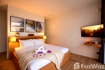 Houses for sale Wiset Road Phuket : 2 Bedroom Villa for sale at Green Canopy Residence Rawai  6297237