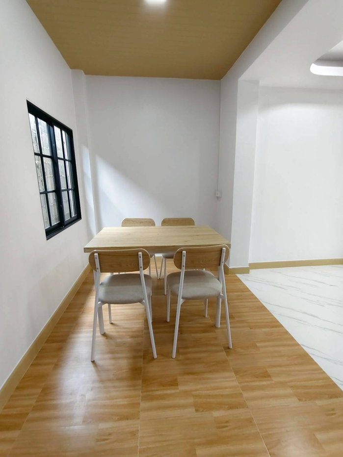 รูป หมู่บ้านอมรทรัพย์ เลียบวารี 25 - รูปที่ 10/18