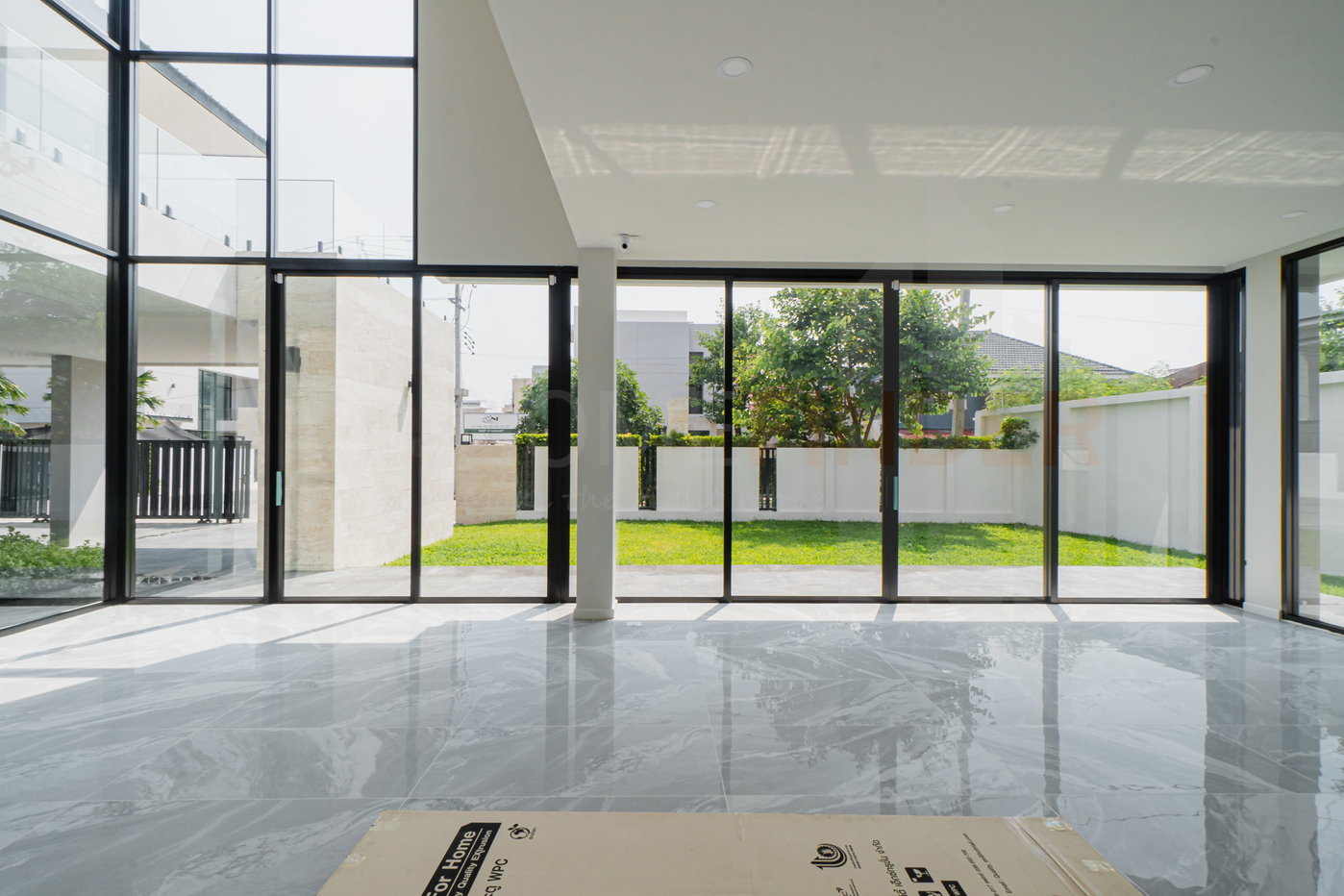 รูป The Master Ekamai-Ramintra 4 bedrooms, for sale - รูปที่ 33/36