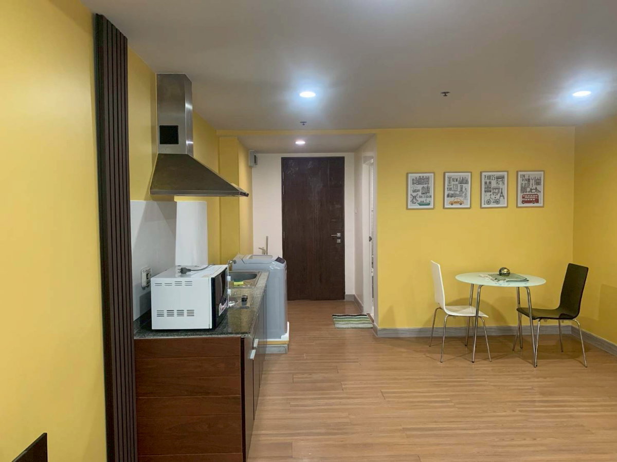 รูป สาย Sukhumvit | BTS นานา | 1 ห้องนอน 2 ห้องน้ำ | 74.17 ตร.ม. | เดอะ เทรนดี้ คอนโดมิเนียม - รูปที่ 4/8