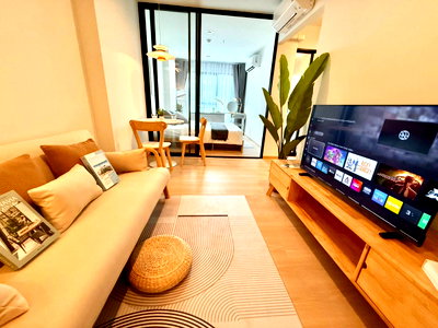 Condos for rent : ✨ Beautiful Luxury Room at Terra Residence Near Thammasat University