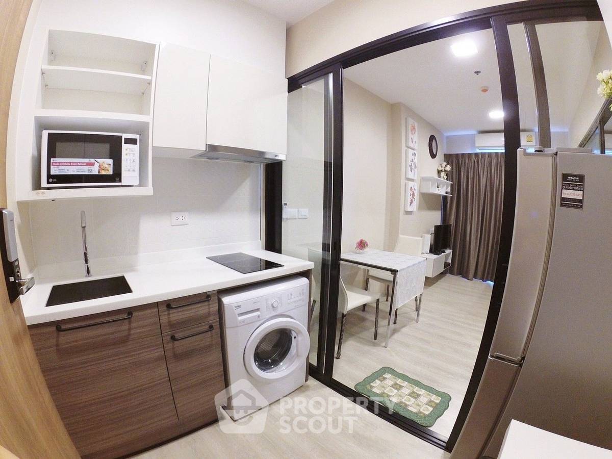 picture 1-BR Condo at Condolette Midst Rama 9 near MRT Phra Ram 9 (ID 2920487) - 9/15