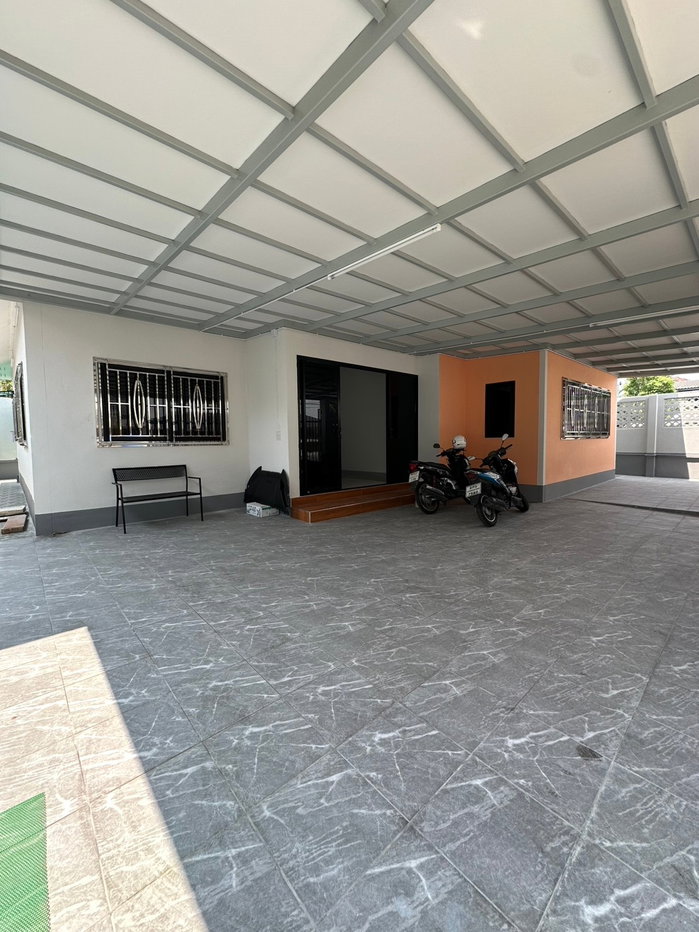 รูป 🏡 ให้เช่าบ้านเดี่ยว /โฮมออฟฟิศชั้นเดียว — ลาดพร้าววังหิน 37 แหล่งของกินเพียบ เข้า-ออกได้หลายเส้นทาง - รูปที่ 2/17