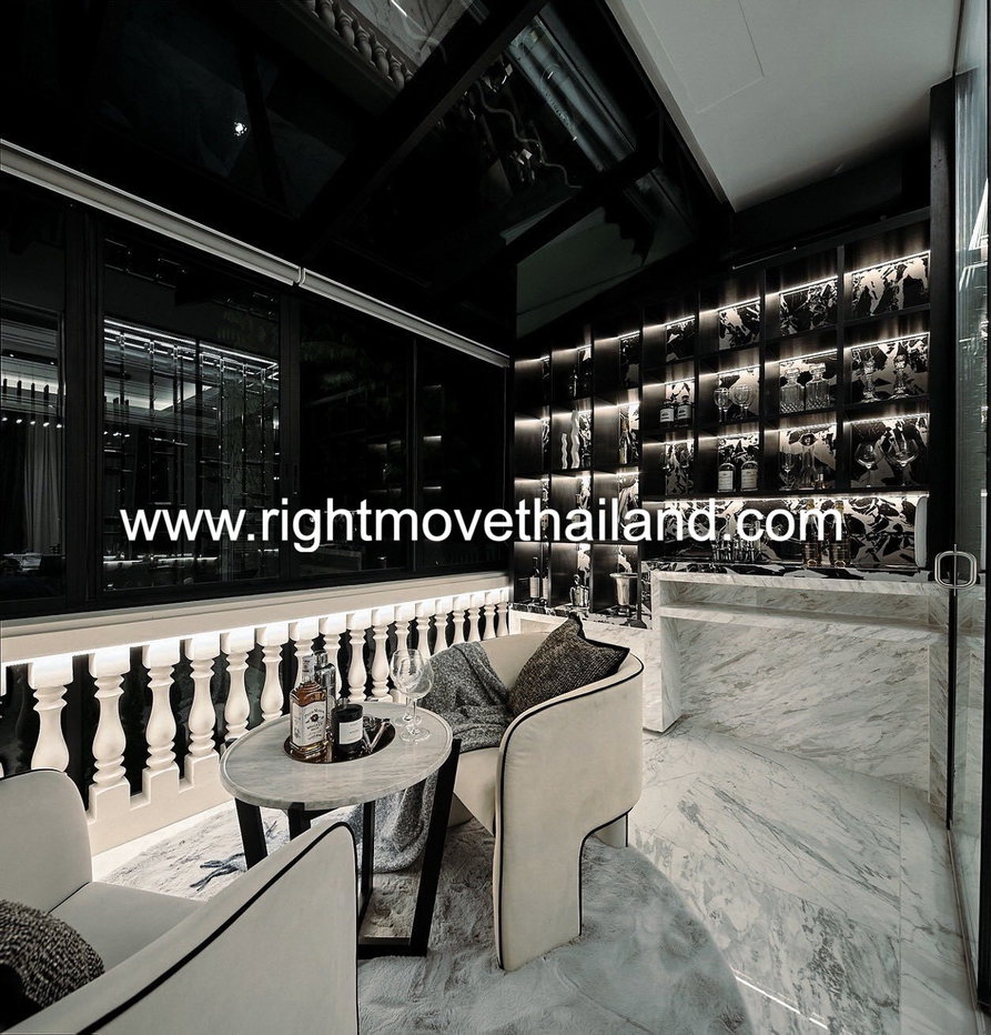 รูป HR681 Luxury Private Residence in the Heart of Ekkamai - รูปที่ 8/16