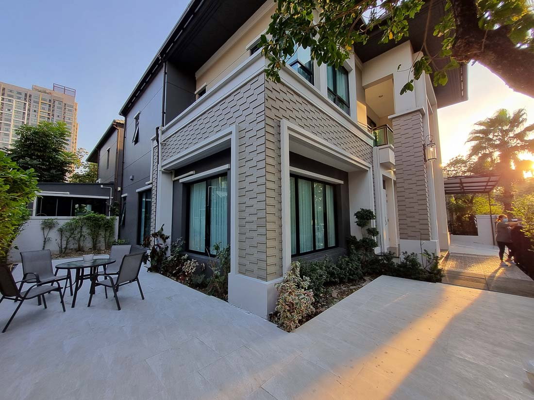 รูป 🏡✨ ให้เช่าบ้านเดี่ยว Grand Bangkok Boulevard สาทร–กัลปพฤกษ์ บ้านหรู Pet Friendly 🐶🐱 ตกแต่งใหม่ทั้งหลัง เฟอร์นิเจอร์ใหม่ พร้อมเข้าอยู่ - รูปที่ 15/16