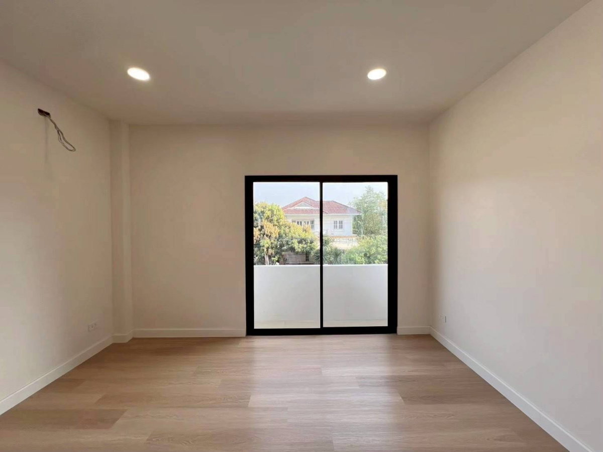 รูป ขาย Perfect Placeรัตนาธิเบศร์ 4 ห้องนอน 4 ห้องน้ำ ที่ดิน 80 ตรวา. เพียง 9.5 ล้านบาท - รูปที่ 14/20
