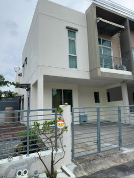 🏡 ให้เช่าทาวน์โฮม หมู่บ้านแฮปปี้วิว ดอนเมือง ถนนเทิดราชัน 3 ห้องนอน 2 ห้องน้ำ พร้อมอยู่ ทำเลดอนเมือง ติดสนามบินดอนเมือง มีสวนข้างบ้าน 