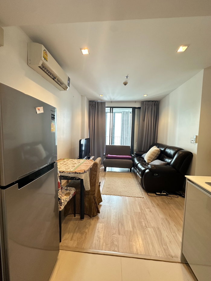 picture Rent IDEO Mobi Sathorn Near BTS - 8/16